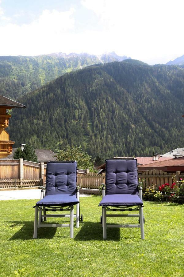 Haus Schoenblick Neustift im Stubaital Exterior foto